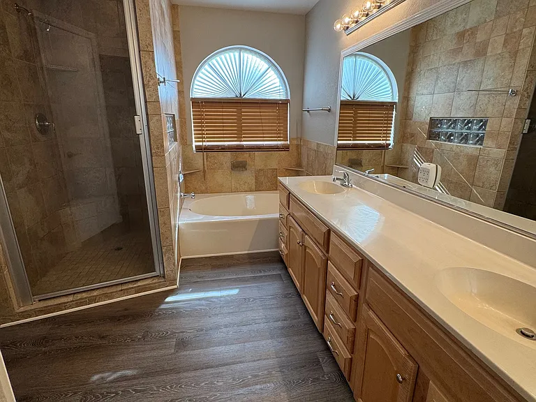 1107 W Piute Ave — Photo 16