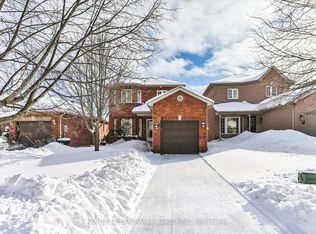 29 Drake Dr, Barrie, ON L4N8W3