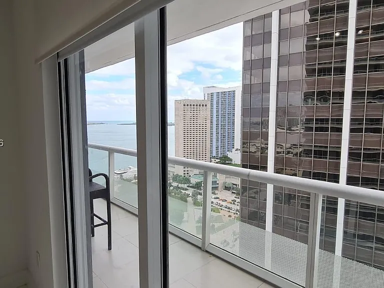 50 Biscayne Blvd #2810 — Photo 43