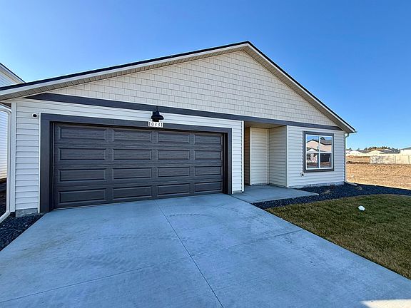 2nd image of 10331 W Sorenstam Rd