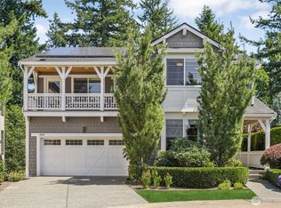 1059 Pine Crest Cir NE, Issaquah, WA 98029