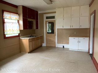 1134 Blandy Ave, Zanesville, OH 43701
