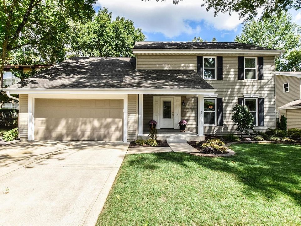 Welcome Home to 826 Weatherwood!