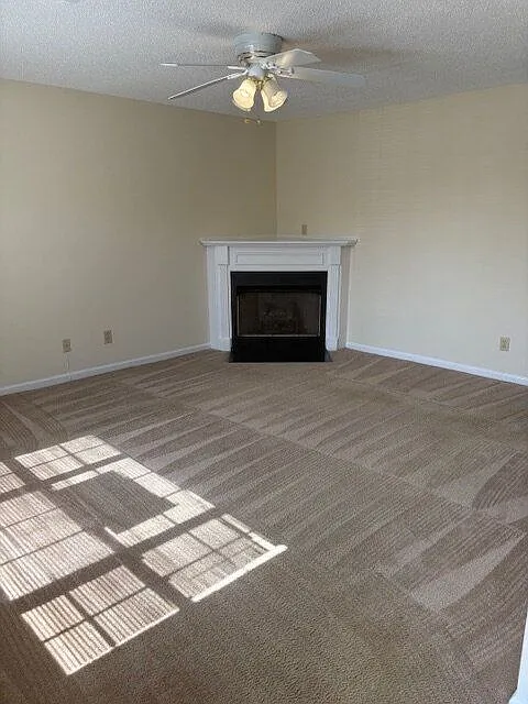 2 bed, 2.5 bath, $1,075 — Photo 3