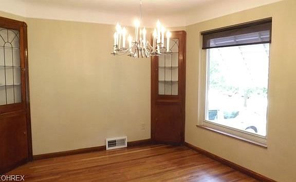 2nd image of 3722 W 169th St
