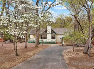 275 Wildwood Trl, Holly Lake Ranch, TX 75765