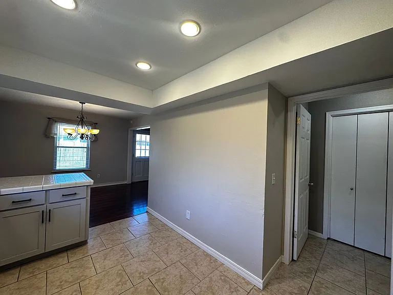 2205 Basking Ridge Trl — Photo 7
