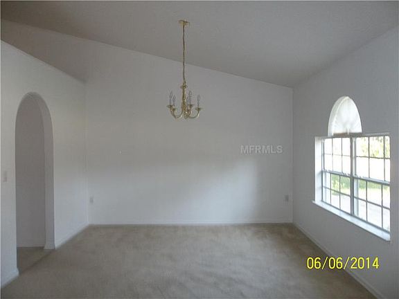 4th image of 2277 Villa Green Ave