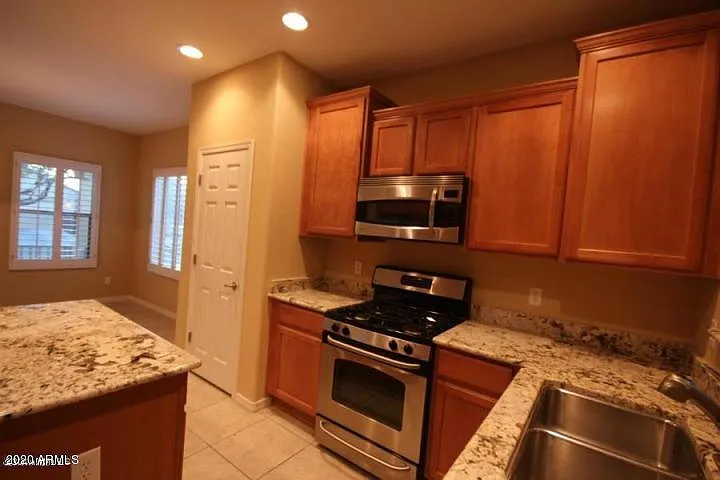 5118 W Molly Ln — Photo 6