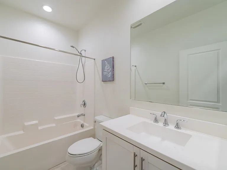 15926 Ellington Way — Photo 5