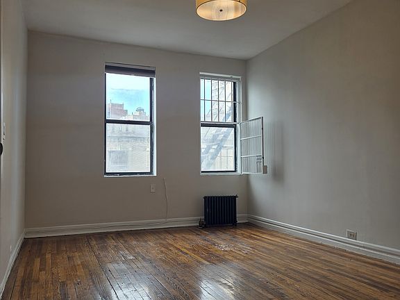 2nd image of 711 W 171st St APT 52