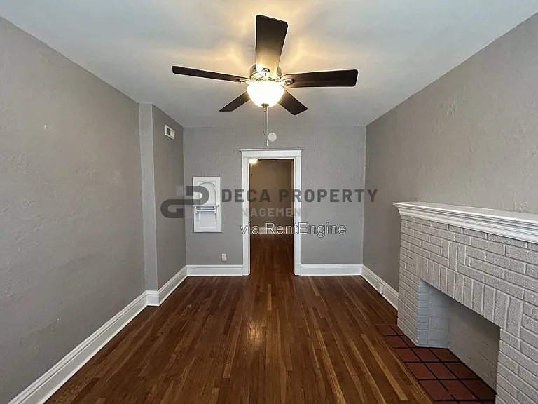 6822 Waldemar Ave #B — Photo 2