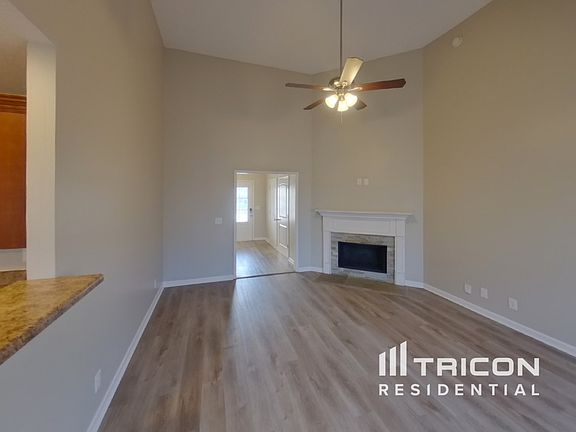 3rd image of 1210 Aretha Dr