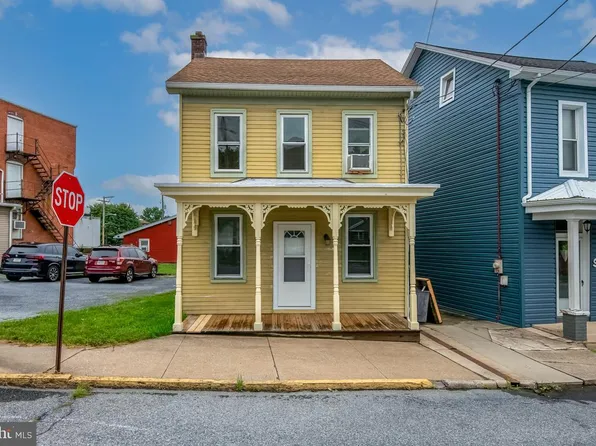 91 E Penn St, Lenhartsville, PA 19534