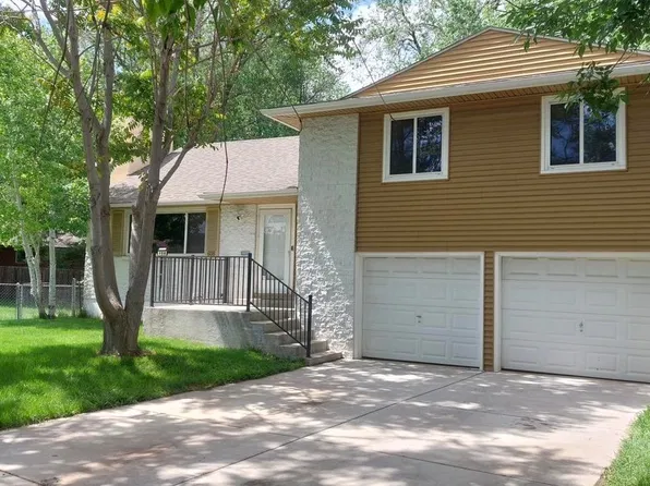 608 Dartmouth Cir, Fort Collins, CO 80525