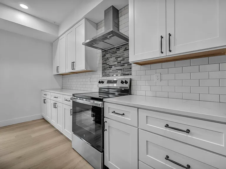1831 Brevier Ave #4 — Photo 11