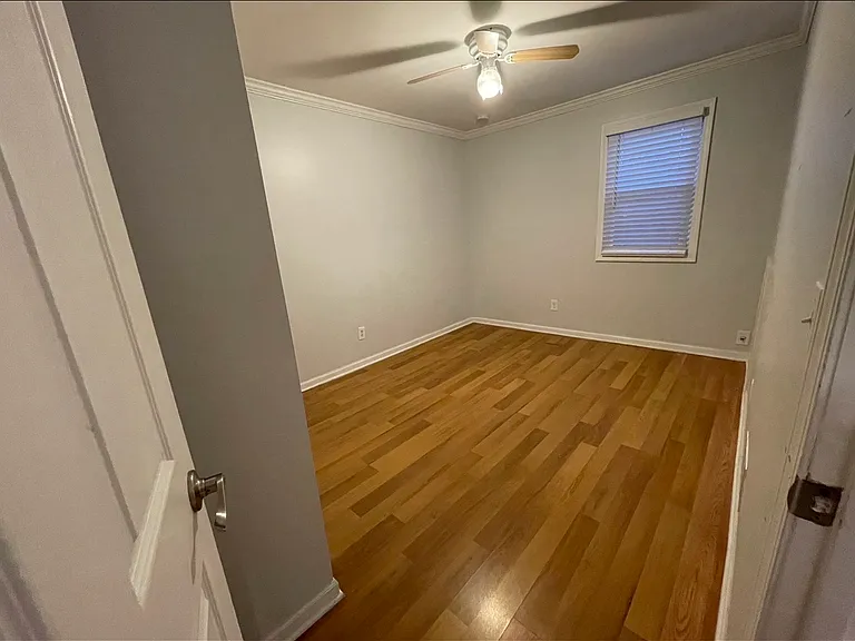 55 Vermont Dr — Photo 16