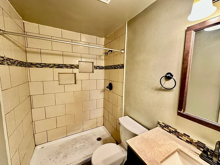 3315 E Garnet Ave — Photo 9