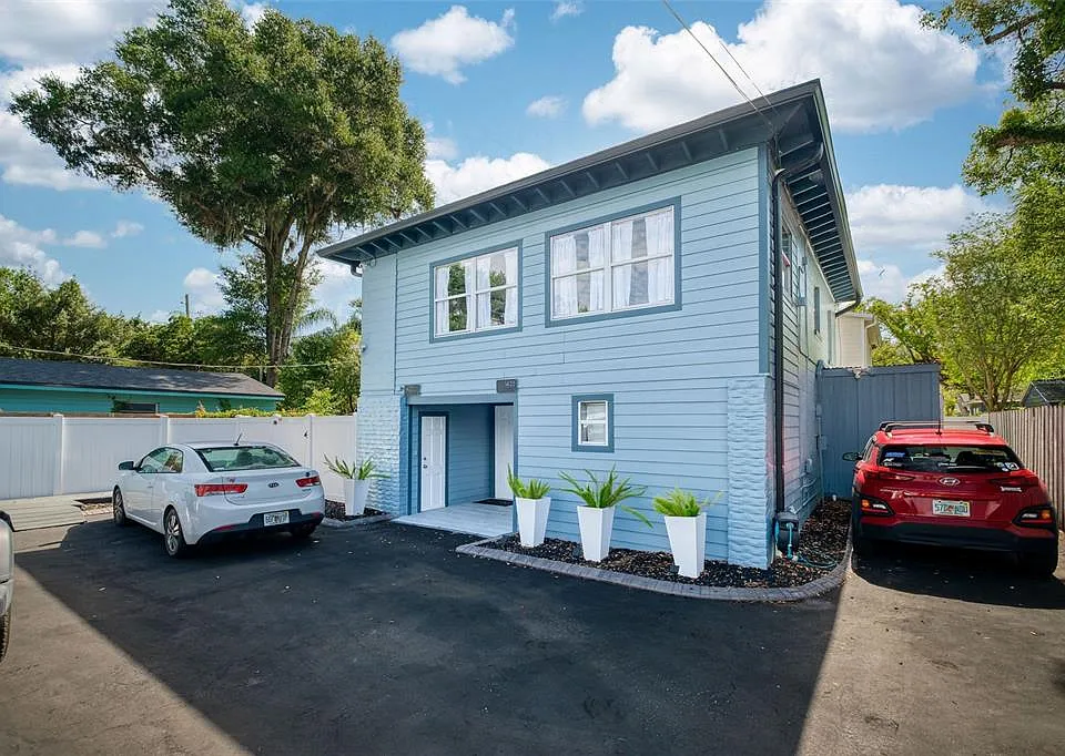 1427 Asher Ln