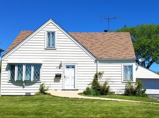 304 E Lyndale Ave, Northlake, IL 60164