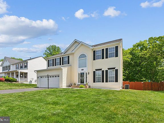 3rd image of 15473 Ambergate Dr