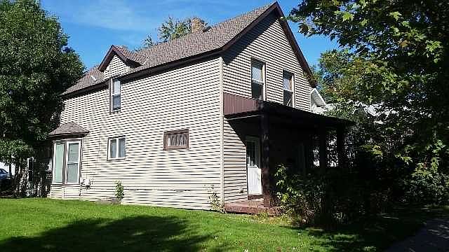 1st image of 411 N 58th Ave W