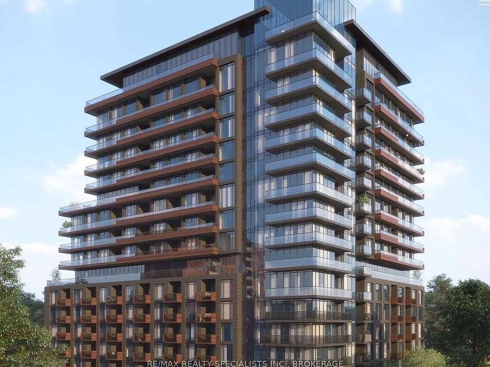 1st image of 21 Park St E #810