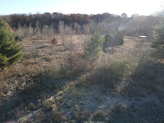 2nd image of 932 N County Road 525 E