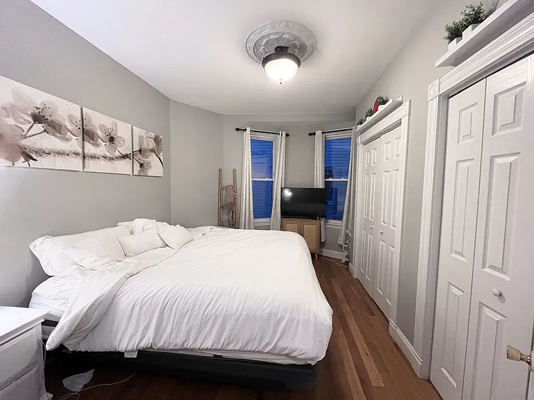 19 Marshall St #1 — Photo 6