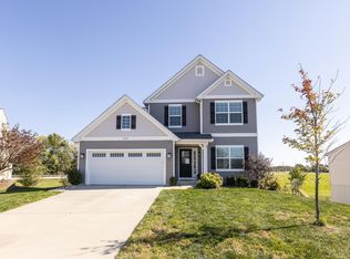 2752 Cheyenne Wells Dr, Shiloh, IL 62221