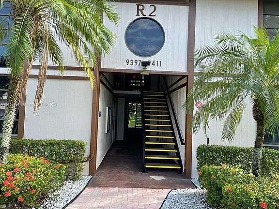 3rd image of 9405 S Belfort Cir #107