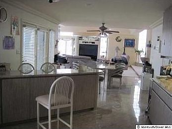 5th image of 55 Aldo Ct