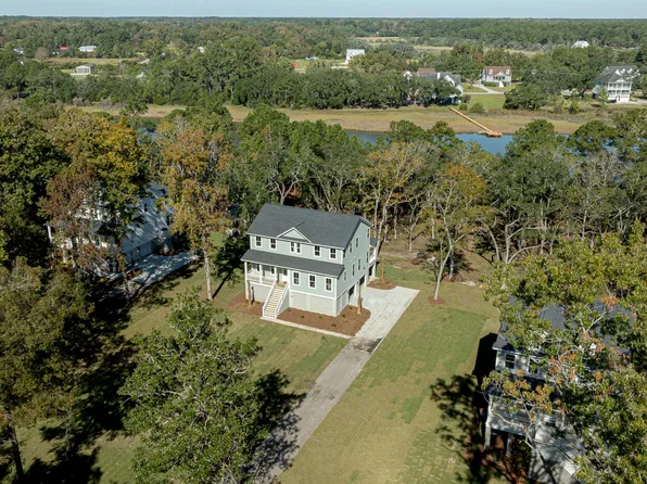 6518 Beagle Club Rd, Yonges Island, SC 29449