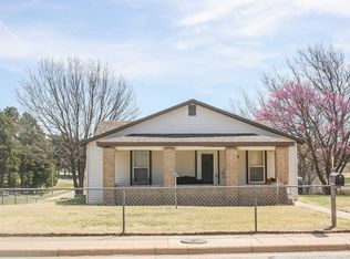 402 S Thompson St, Pratt, KS 67124