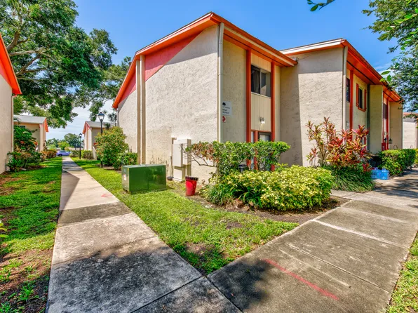 1630 58th Ave S APT 1, Saint Petersburg, FL 33712