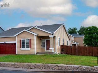 4571 Canyon Wren Ln, Colorado Springs, CO 80916