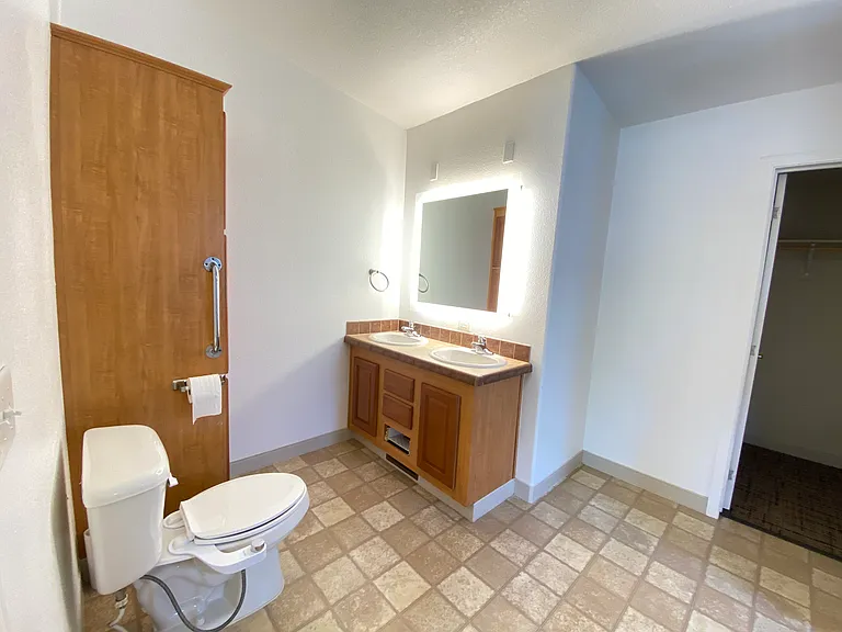 314 Manzanita Way — Photo 15