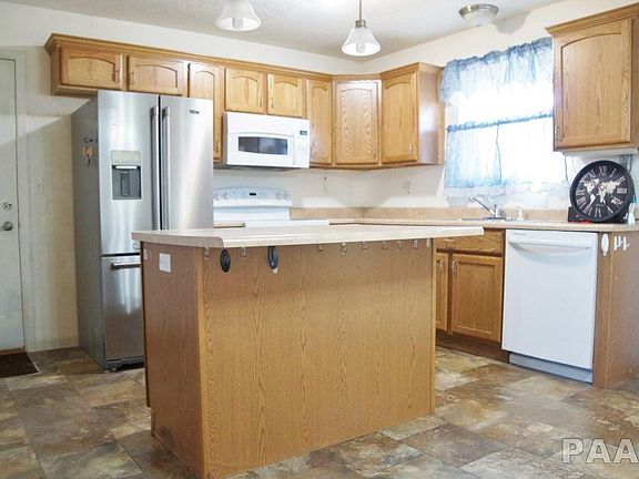 5th image of 533 S Santa Fe Ave