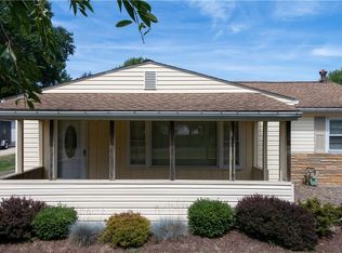 1039 Irish Rd, Kent, OH 44240