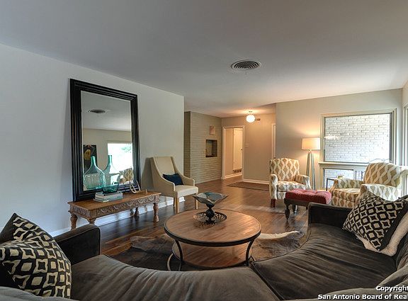 2nd image of 323 Cave Ln