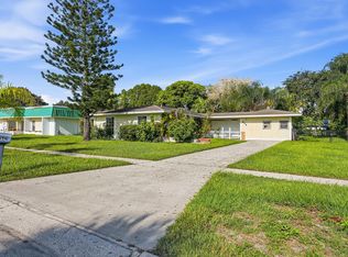 854 SE Tierra Court, Port St Lucie, FL 34983