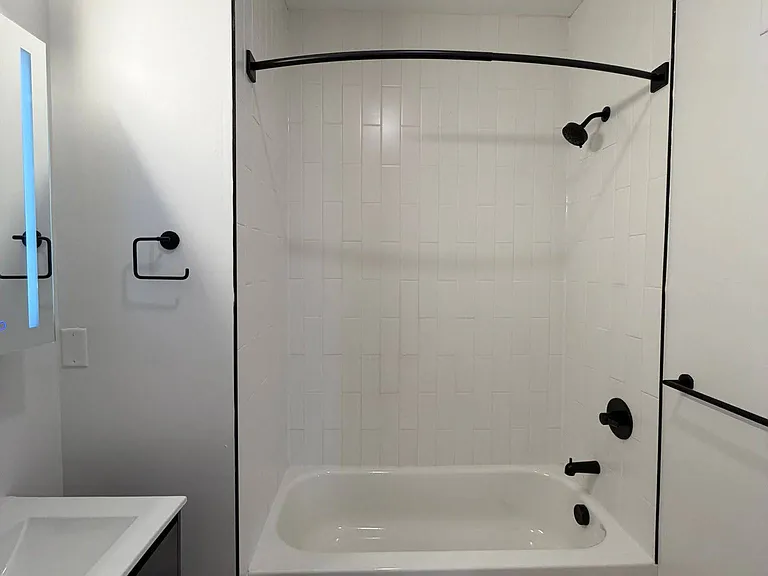 43 Madison St #101 — Photo 6