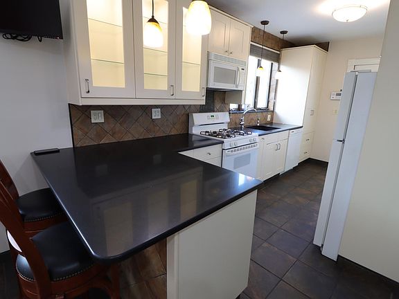 4th image of 7541 67th Dr Floor 1