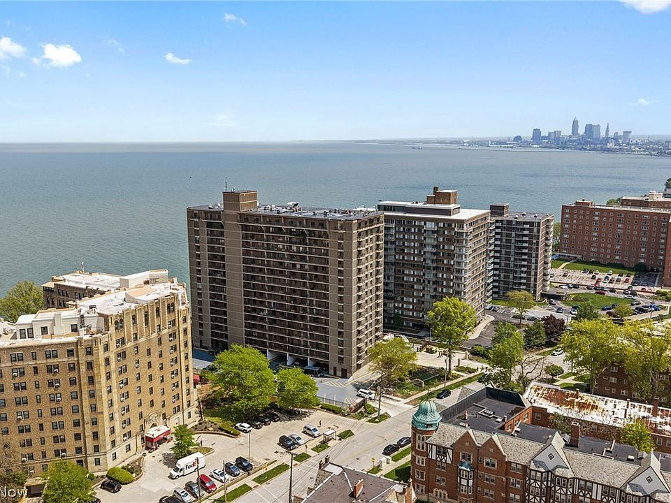 1st image of 12500 Edgewater Dr APT 402