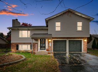 108 Rockhurst Rd, Bolingbrook, IL 60440