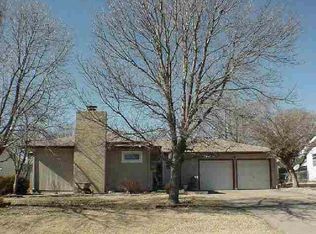 1805 State St, Augusta, KS 67010