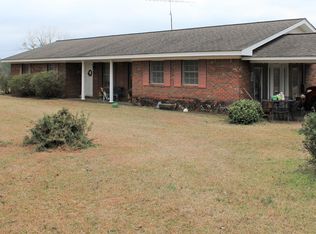 1022 Russell Rd, Noxapater, MS 39346