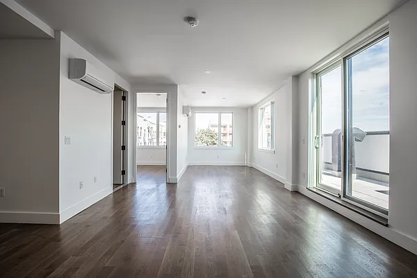 Rented by Nooklyn NYC LLC | media 13