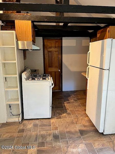 4th image of 113 Walnut Street