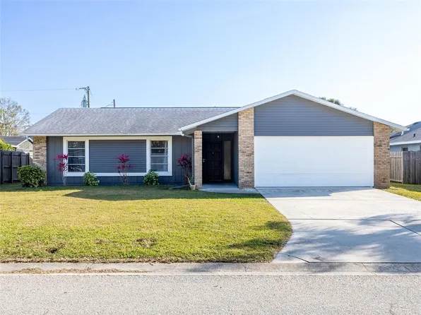 6784 Friendship Dr, Sarasota, FL 34241